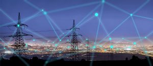 Hochspannungsmasten in städtischen Gebieten